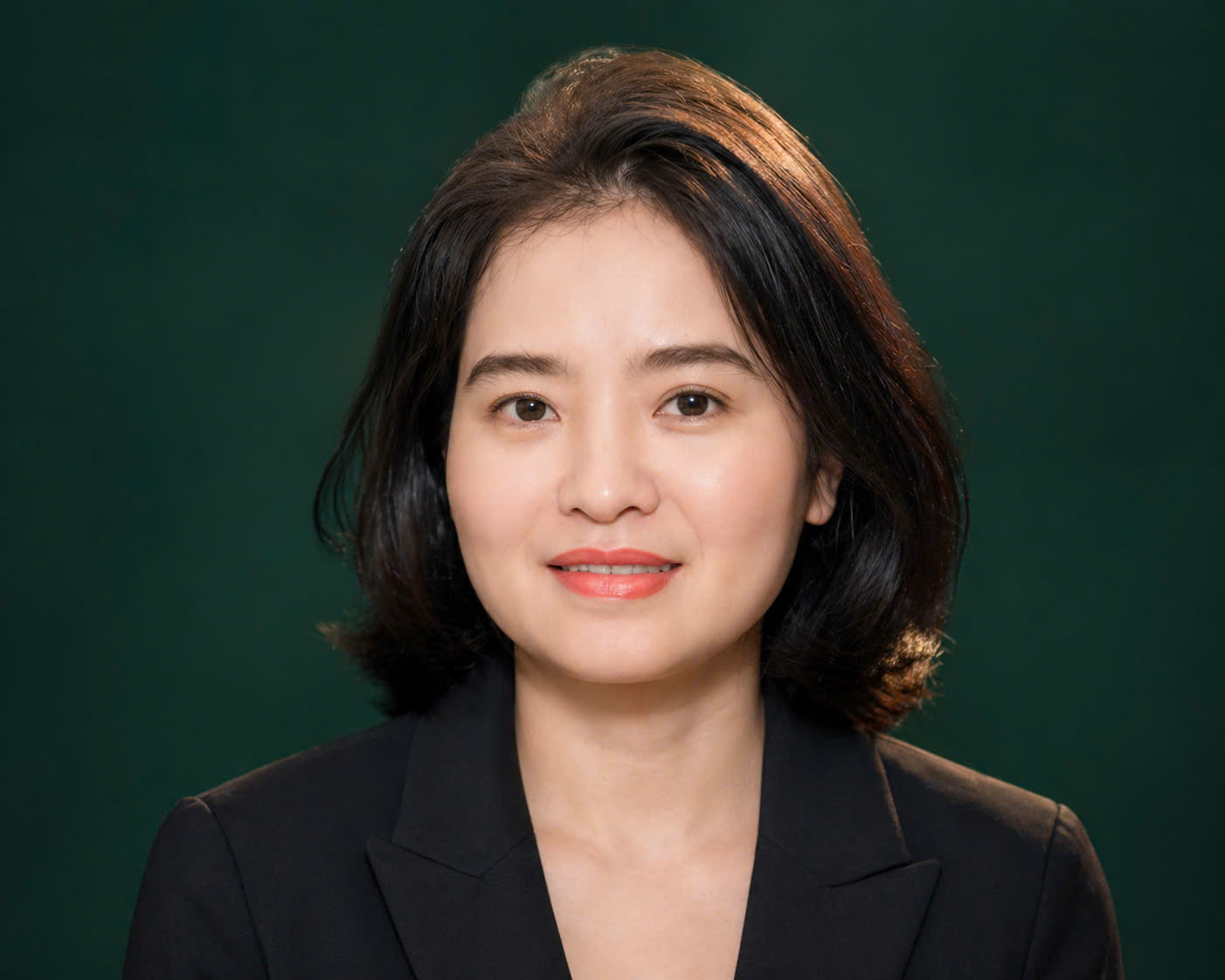 Ngô Thị Thuân — CT TNHH Y Dược Châu Long